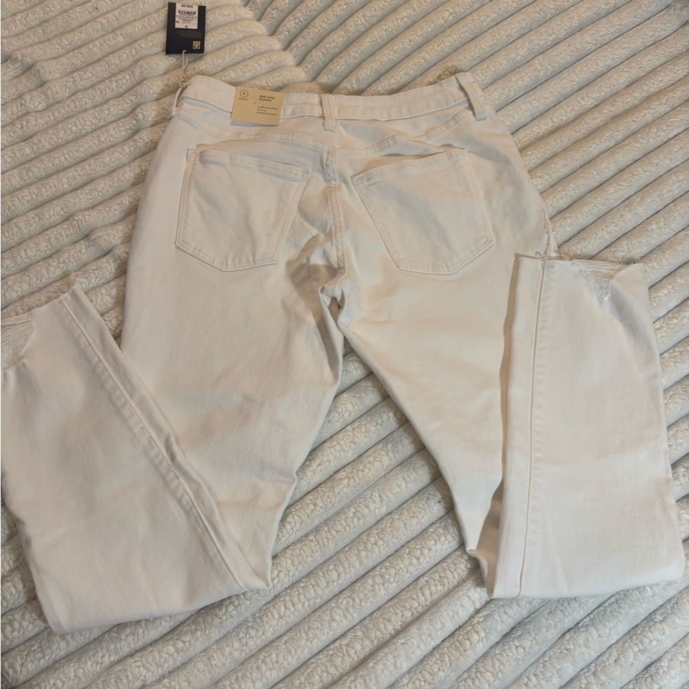 Universal Thread White Straight Leg Jeans - Picture 8 of 11